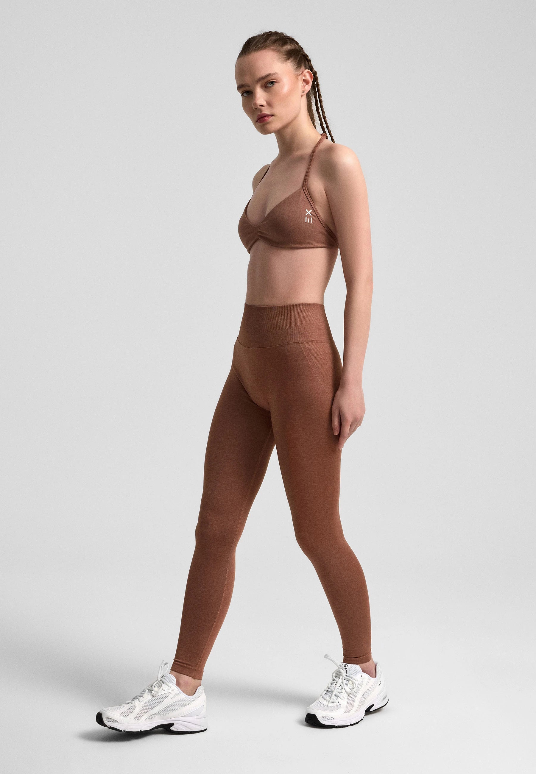 Definex Seamless Spor Açık Bralet — Mousse