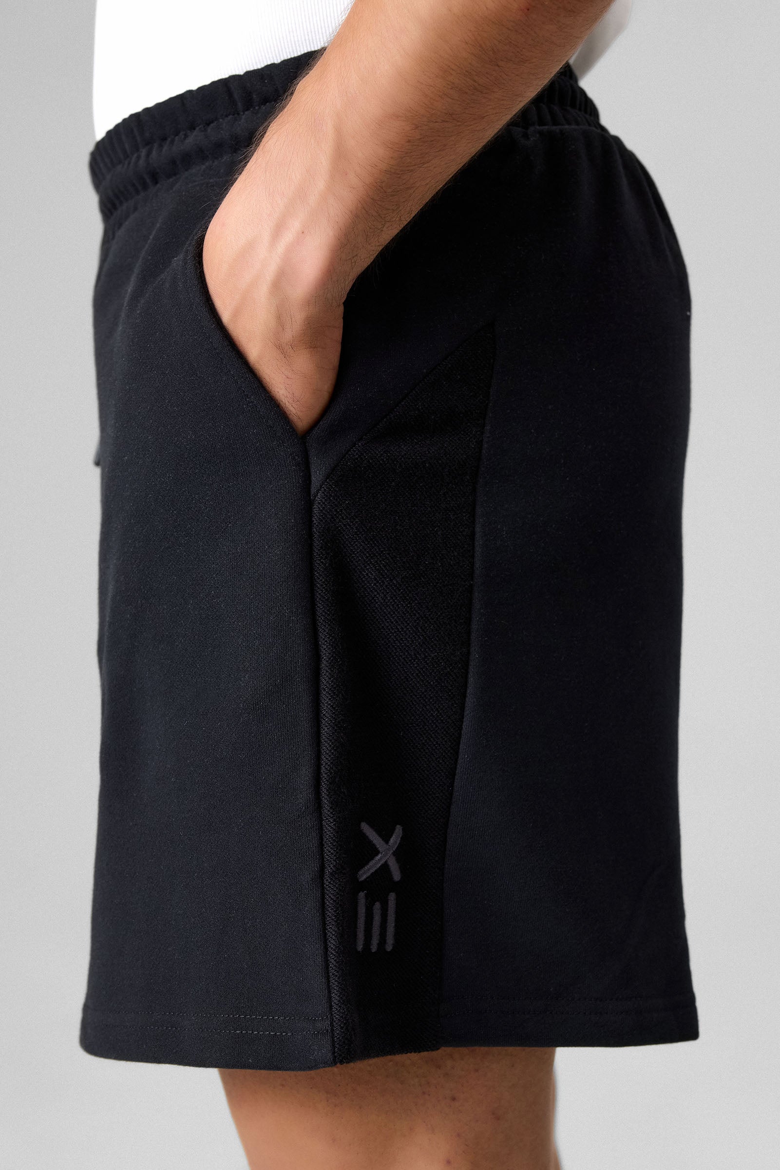 Definex Erkek Pamuklu Oversize Şort — Siyah, detay 2