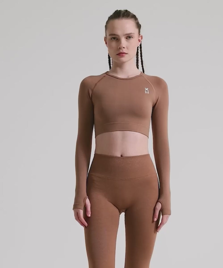 Definex Seamless Spor Crop Long — Mousse, Video 1