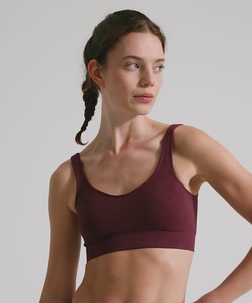 Definex Seamless Spor Kapalı Bralet — Cherry, Video
